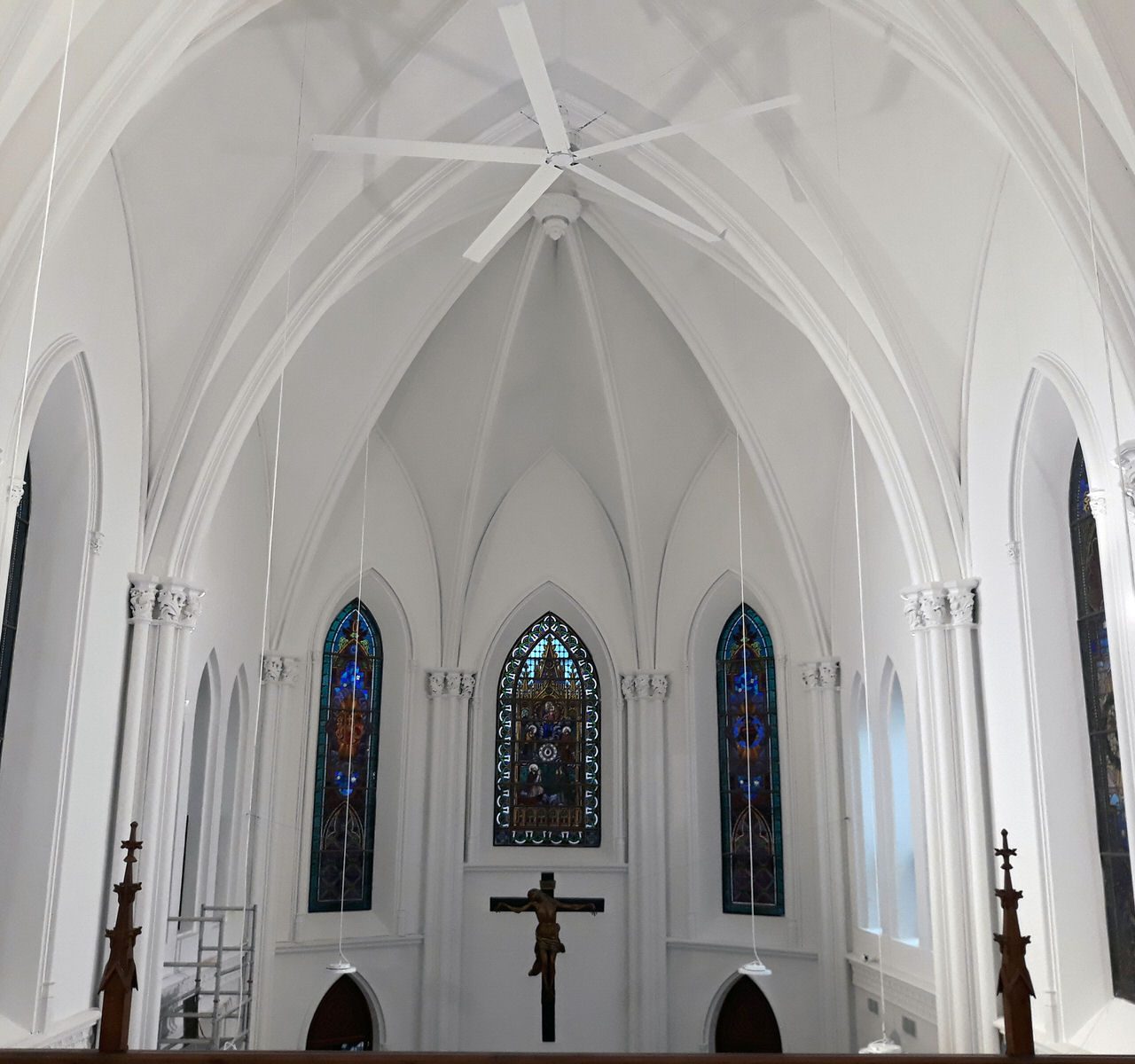 Ventilator HVLS în biserică Ventilator HVLS în biserică